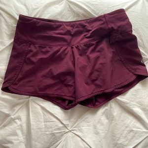 Lululemon high-rise lined short 4”